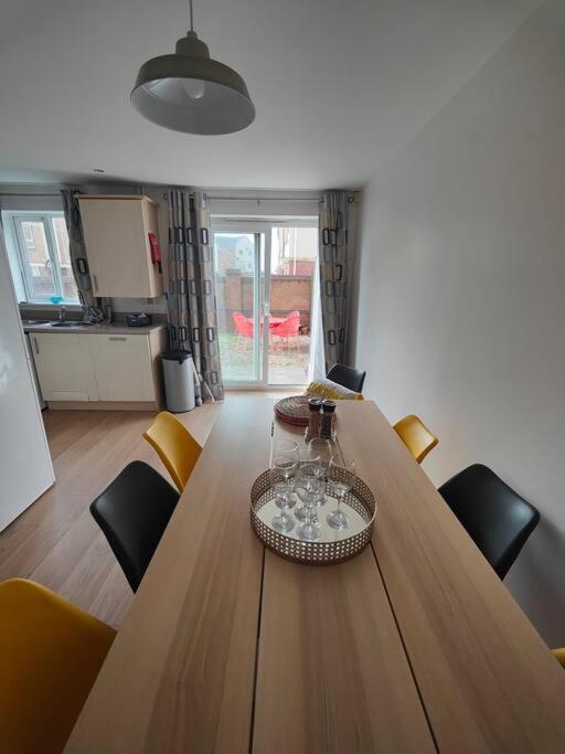 Shoreline Seaside Holiday Home Aberavon Beach Port Talbot Eksteriør bilde