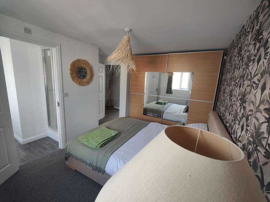 Shoreline Seaside Holiday Home Aberavon Beach Port Talbot Eksteriør bilde